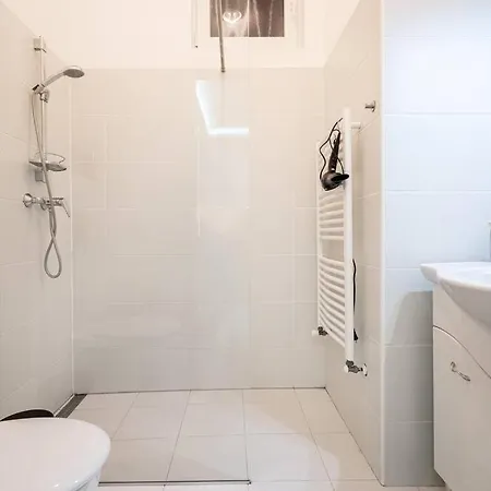Szentkiralyi Apartman 1 דירה